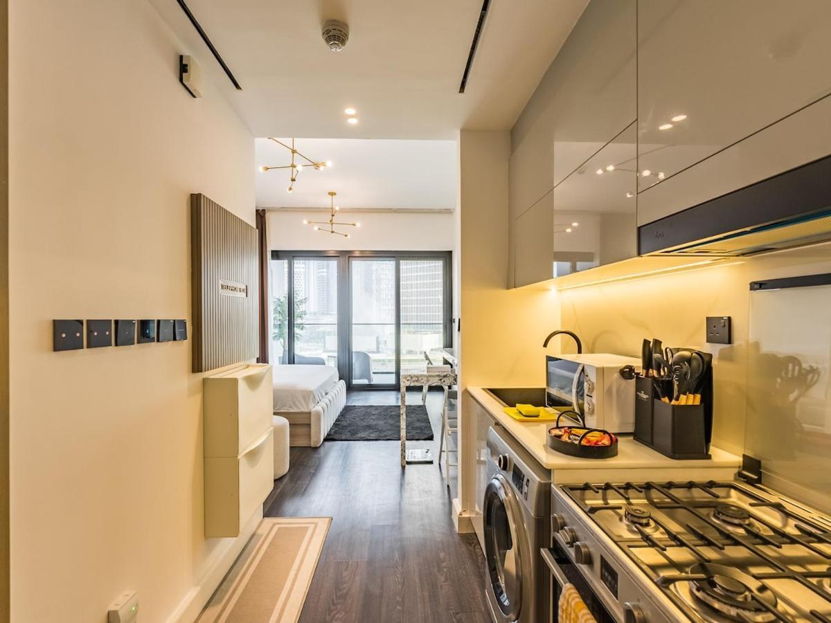 Luxurious Prime Location Business Bay Dubai