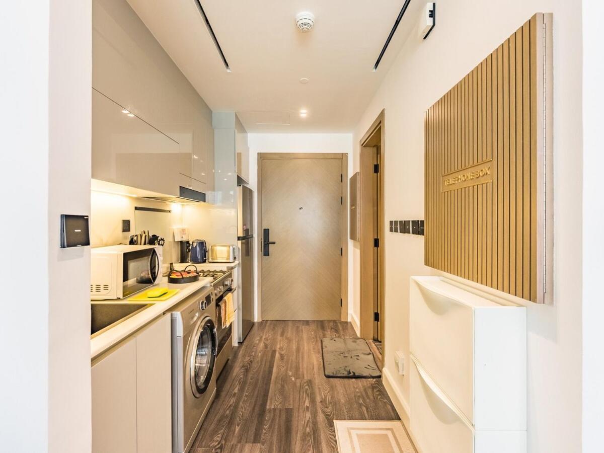 Luxurious Prime Location Business Bay Apartment Dubai