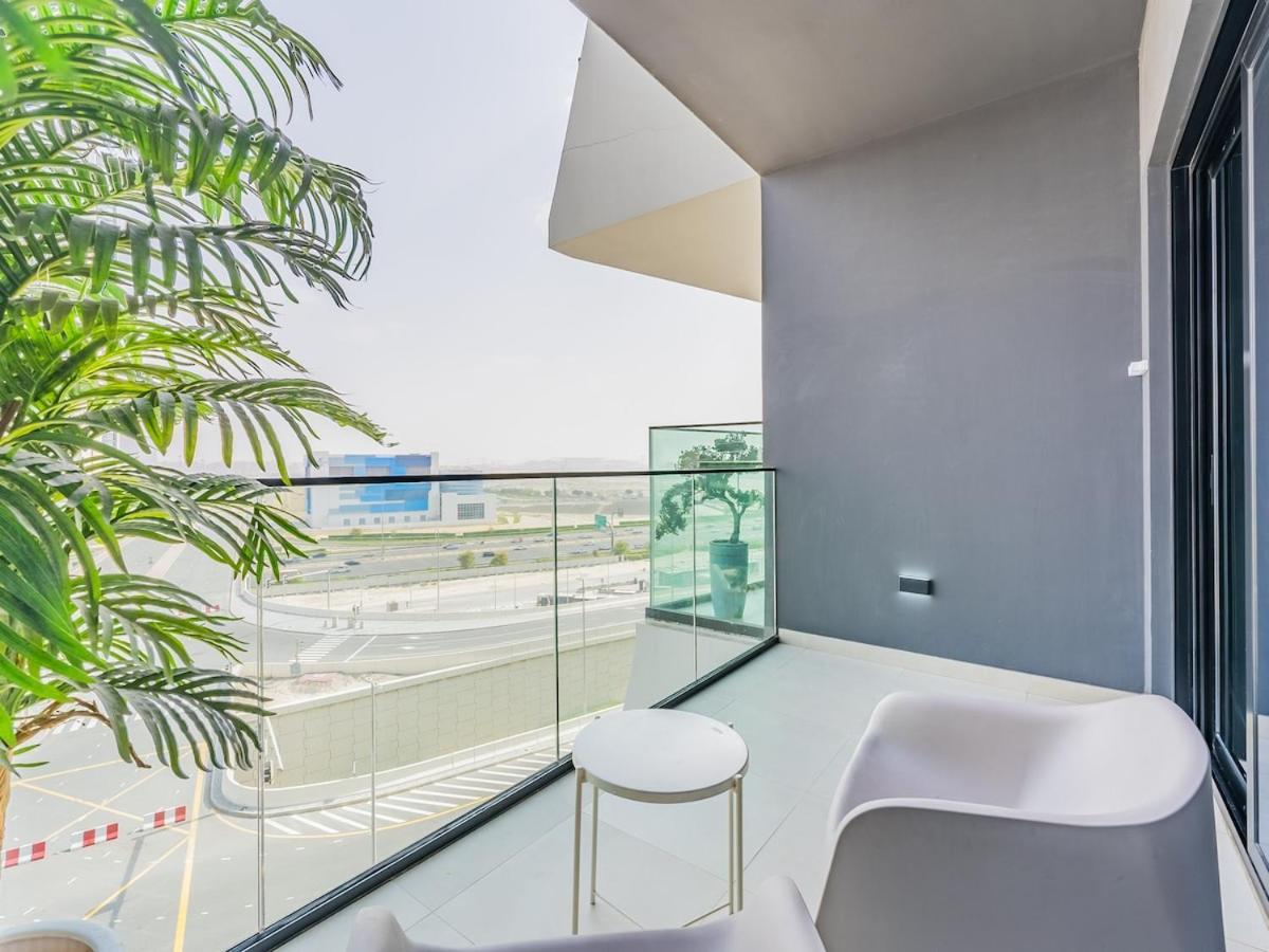 Luxurious Prime Location Business Bay Apartment Dubai