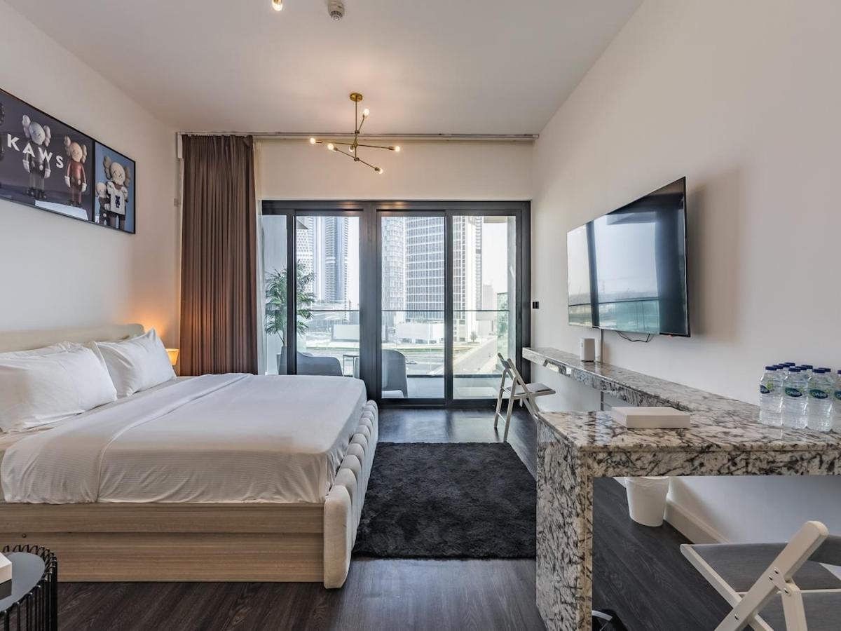 Luxurious Prime Location Business Bay